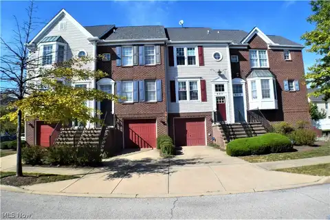 8207 Beacon Place, Cleveland, OH 44103
