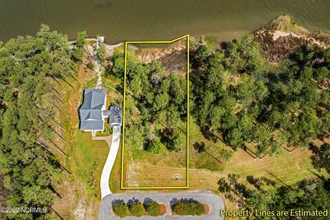 261 Oyster Point Road, Oriental, NC 28571