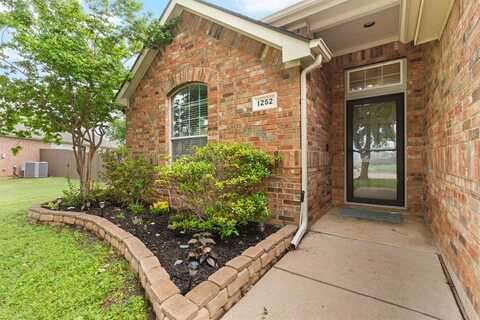 1252 Sweetwater Drive, Burleson, TX 76028