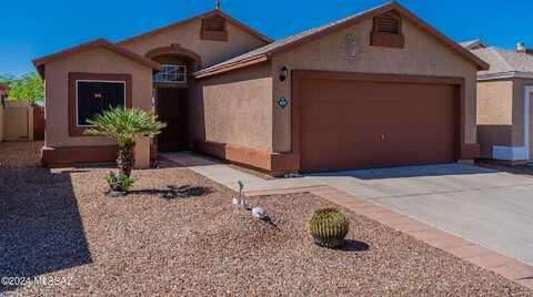 4267 W Bunk House Road, Tucson, AZ 85741