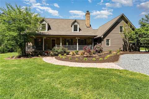 1215 Kearns Hackett Road, Pleasant Garden, NC 27313