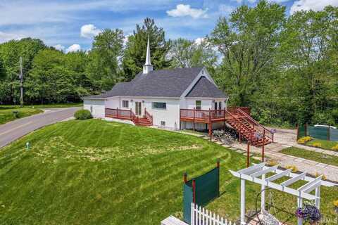 7425 S Harmony Road, Bloomington, IN 47403