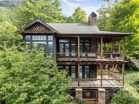 11 Old Lodge Road, Robbinsville, NC 28771