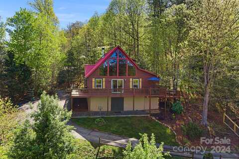 63 Holley Mountain Top Road, Whittier, NC 28789