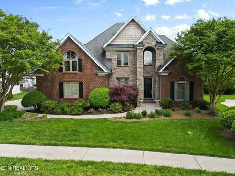 2530 Brooke Willow Blvd, Knoxville, TN 37932