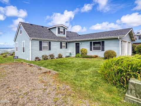 6821 NW Finisterre, Yachats, OR 97498