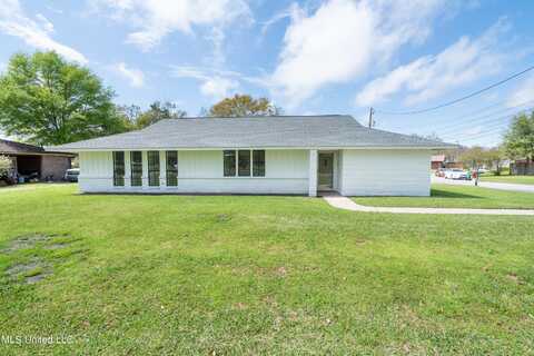 1201 Woodlawn Place, Long Beach, MS 39560
