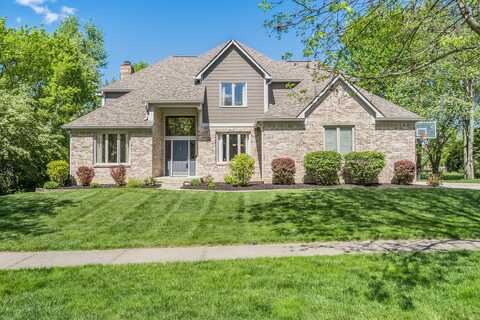 7433 Oakland Hills Drive, Indianapolis, IN 46236