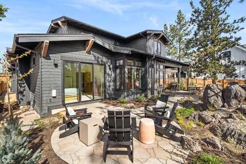 2212 NW Reserve Camp Court, Bend, OR 97703