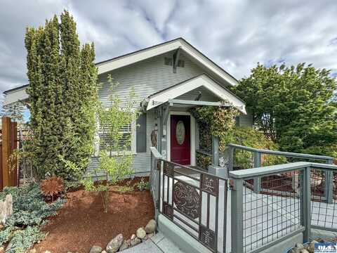 158 W Spruce, Sequim, WA 98382