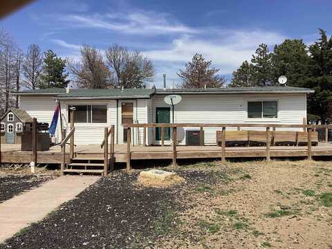 1435 Navajo Rd, McPherson, KS 67460