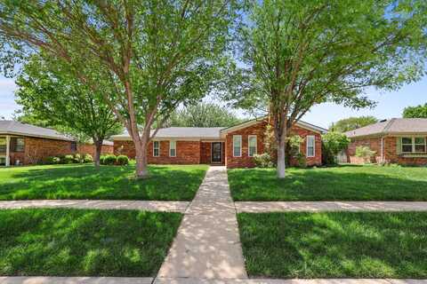 7303 GAINSBOROUGH Drive, Amarillo, TX 79121