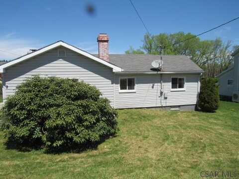 9 George Street, Central City, PA 15924