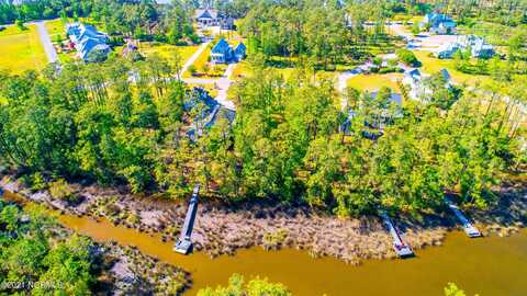 126 Oyster Point Road, Oriental, NC 28571