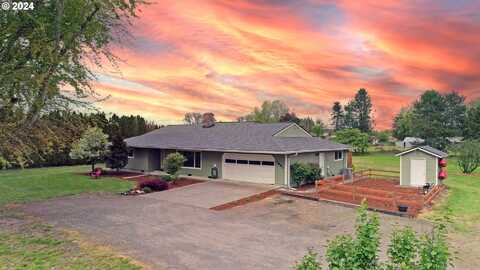6885 S ANDERSON RD, Aurora, OR 97002
