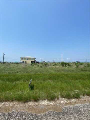 359 W Misty Oak Ln, Rockport, TX 78382