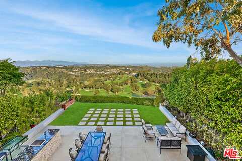 2322 Canyonback Rd, Los Angeles, CA 90049