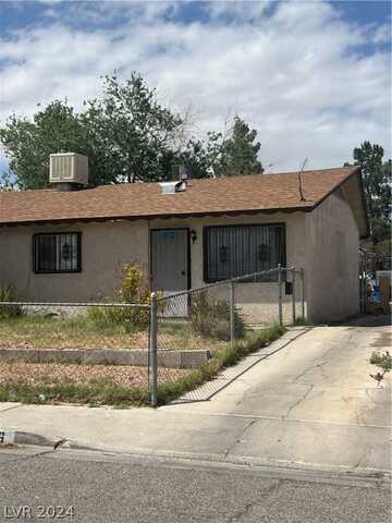 916 Putnam Avenue, North Las Vegas, NV 89030