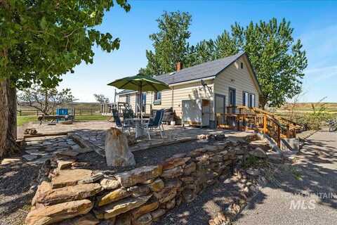 6930 Gem Road, Marsing, ID 83639