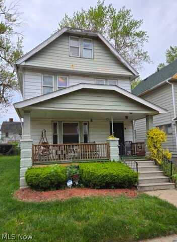 12509 Maple Avenue, Cleveland, OH 44108