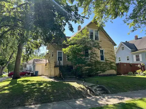 Elm, KANKAKEE, IL 60901