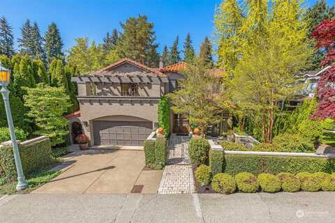 Parkside, SEATTLE, WA 98112