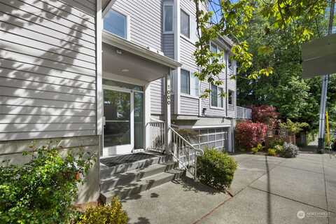 88Th, SEATTLE, WA 98115