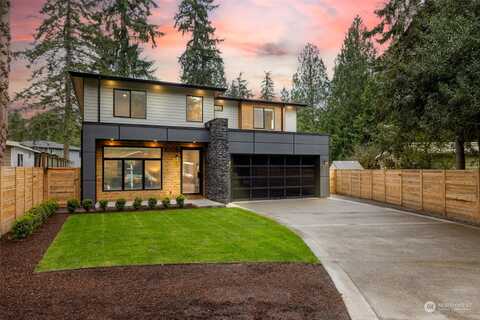 228Th, WOODINVILLE, WA 98077