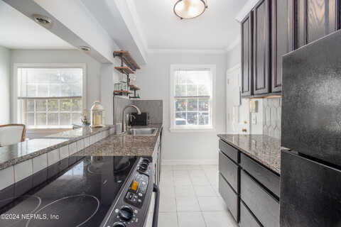 Palm, JACKSONVILLE, FL 32207