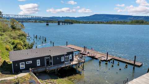 Commercial, CATHLAMET, WA 98612