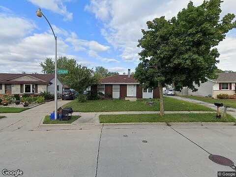 Villa, MILWAUKEE, WI 53224