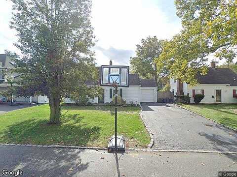Curtis, CARLE PLACE, NY 11514