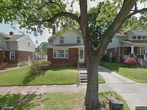Lindell, AKRON, OH 44305