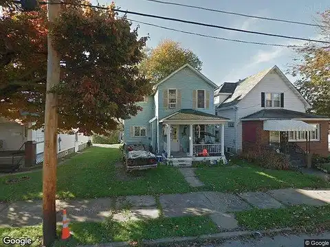 1St, ELLWOOD CITY, PA 16117