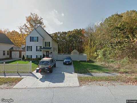Prospect, WHITINSVILLE, MA 01588