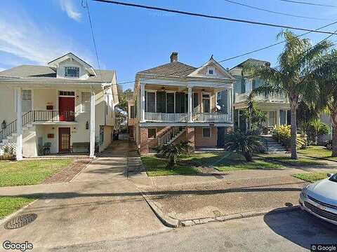 Spruce, NEW ORLEANS, LA 70118