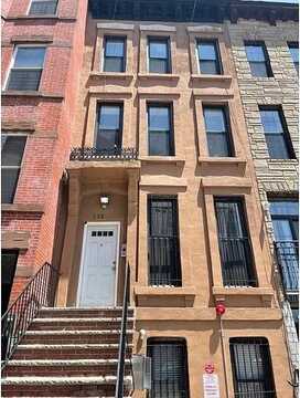 121 Lewis Avenue, Brooklyn, NY 11221