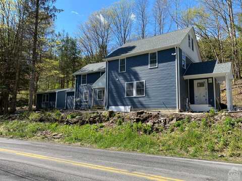 1633 County Route 41, Greenville, NY 12083