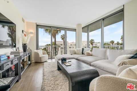 1755 Ocean AVE, SANTA MONICA, CA 90401