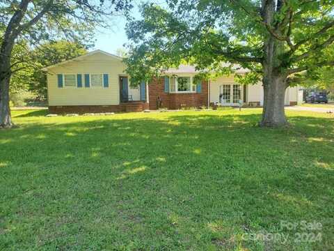 1404 Old Mill Road, Lincolnton, NC 28092