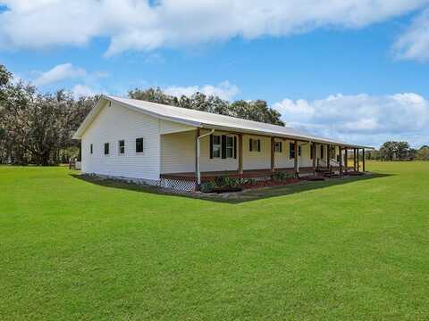 5650 County Road 313, Trenton, FL 32693