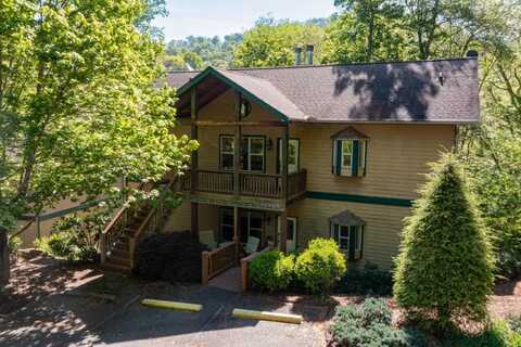 668 Olympic Drive #1, Whittier, NC 28789