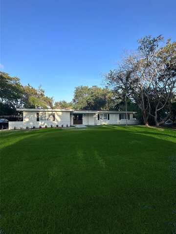 9255 SW 72nd Ave, Pinecrest, FL 33156