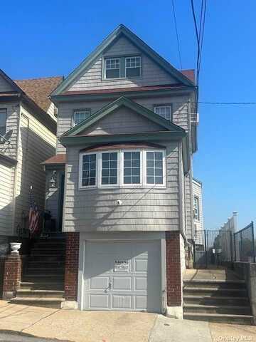 67-35 52nd Road, Maspeth, NY 11378