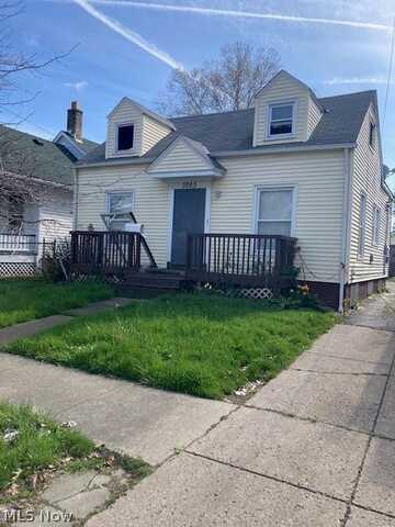3263 W 56th Street, Cleveland, OH 44102