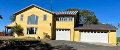 6460 Tolo Road, Central Point, OR 97502