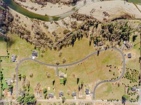 568 E Forks Circle, Cave Junction, OR 97523