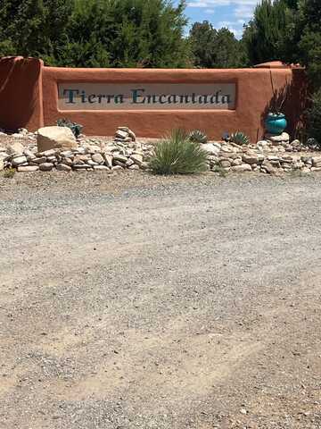 14 Tierra Encantada Road, Edgewood, NM 87015
