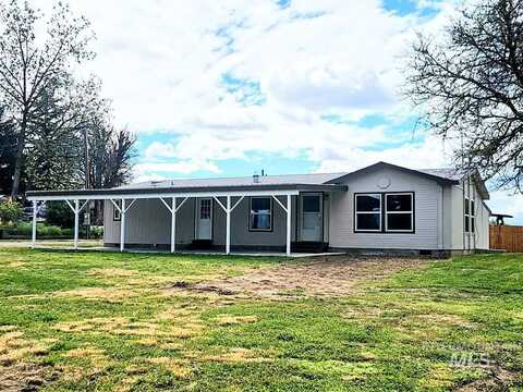 4649 Hwy 72, New Plymouth, ID 83655