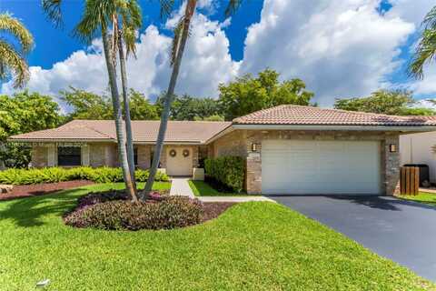 11153 NW 7th St, Coral Springs, FL 33071